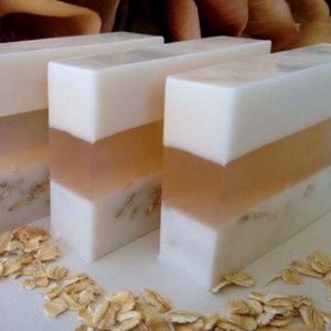 Oatmeal and Honey Yoni and Body Bar